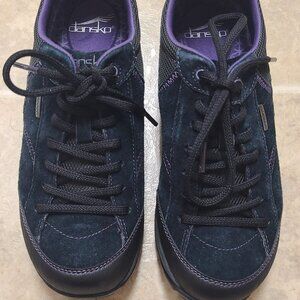 Dansko Blue Suede walking shoes